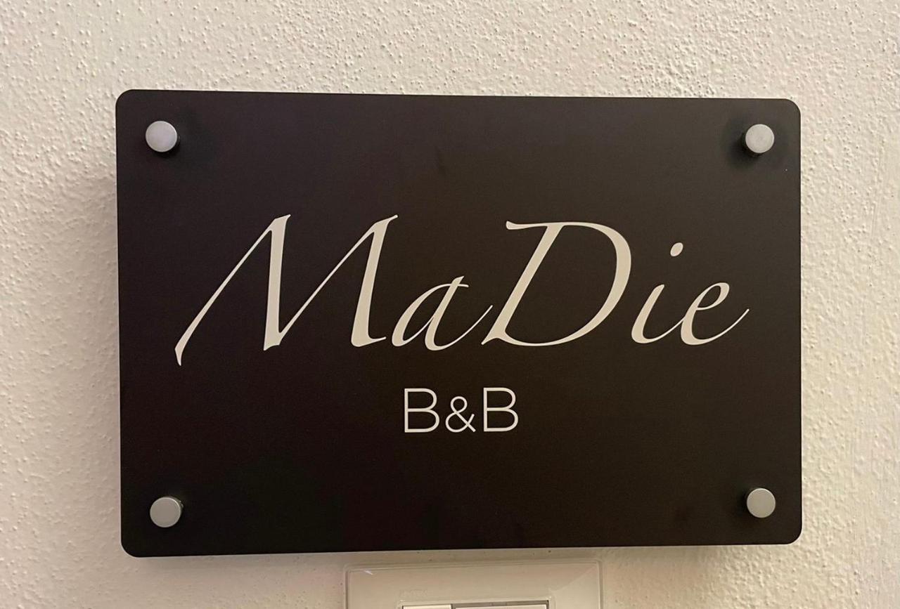 B&B Madie Castelsardo Exteriör bild